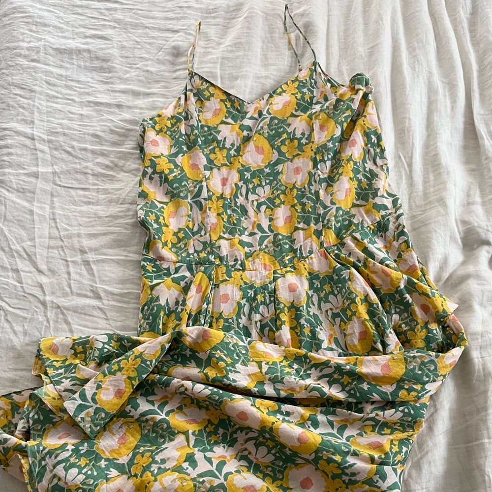 Brand new with tags Mirth Camellia bloom dress - Picture 5 of 9